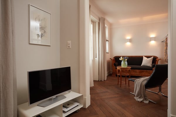 top Lage, Aussicht, hell, charmant &ruhig / top location, view, charming & quiet 8