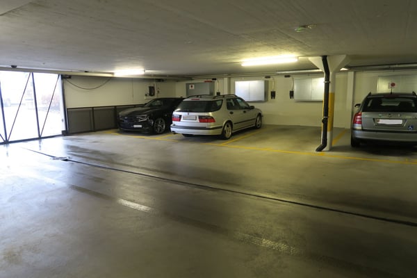 Tiefgarageplatz Höflistrasse 11, 8135 Langnau am Albis 1