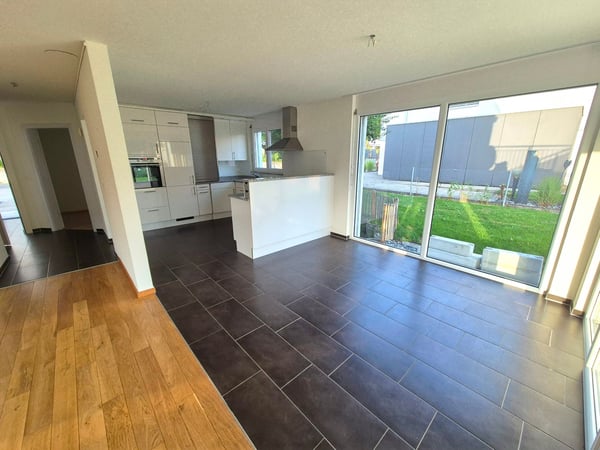 Zweifamilienhaus mit modernem Komfort an ruhiger Lage in Weinfelden 5