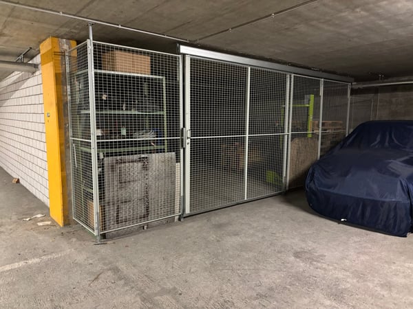 Abgeschlossene Tiefgarage mit einer Grösse von 6 Plätzen 20
