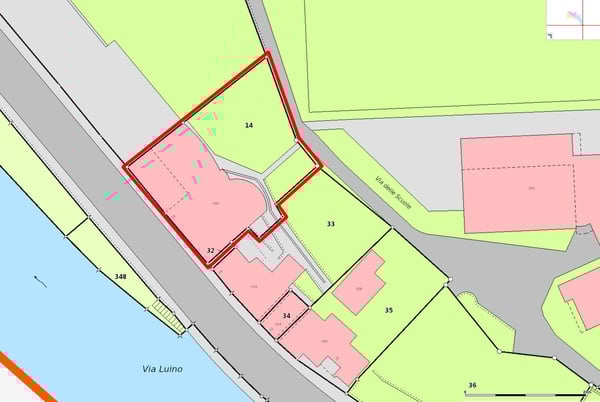 Palazzo da ristrutturare, con vista panoramica sul fiume Tresa. Potenziale di 10 appartamenti. 19