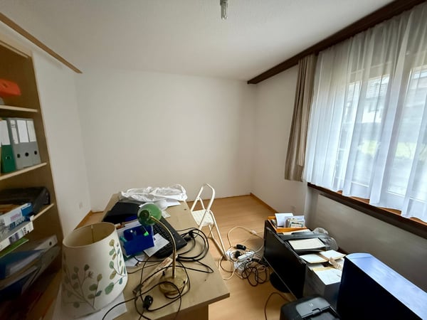 Charmante 3.5-Zimmer-Erdgeschosswohnung mit Terrasse in Erlen 7