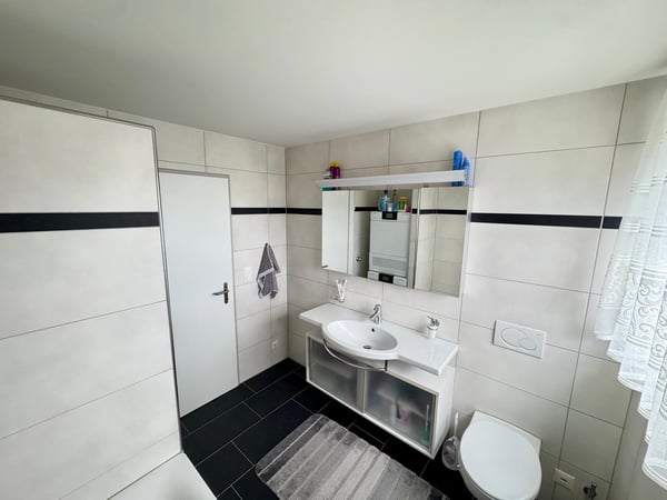 Moderne 1.5-Zimmer-Wohnung in Seenähe in Lachen SZ – inkl. 2 Tiefgaragenparkplätze 8