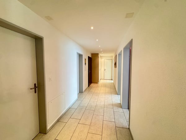 Moderne 1.5-Zimmer-Wohnung in Seenähe in Lachen SZ – inkl. 2 Tiefgaragenparkplätze 6