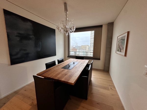 Möblierte moderne 1.5-Zimmer-Wohnung mit Loggia in Zürich Oerlikon furnished flat appartment 7