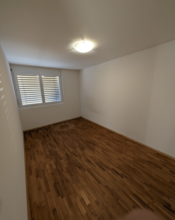 Moderne 1.5-Zimmer-Wohnung mit Balkon in Hombrechtikon 3