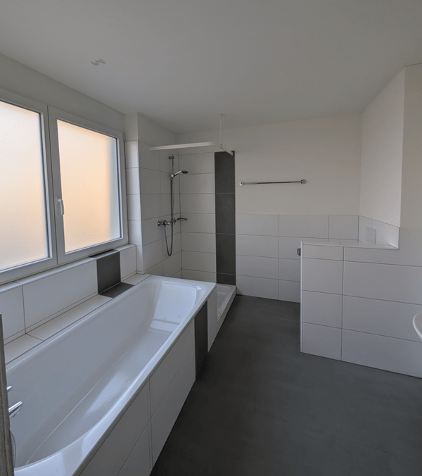 Moderne 1.5-Zimmer-Wohnung mit Balkon in Hombrechtikon 5