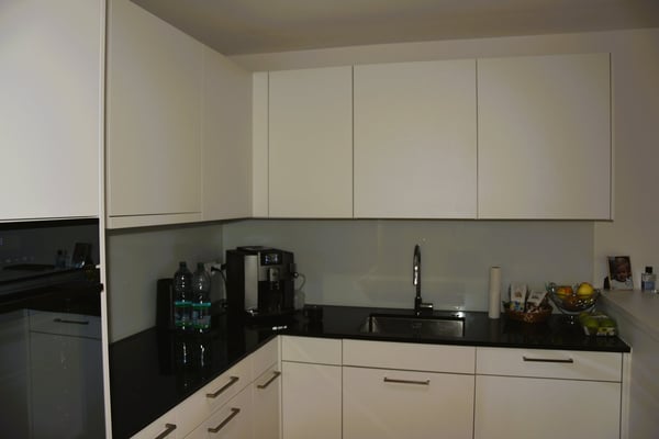 Moderne 1.5-Zimmer-Wohnung mit Weitsicht 5