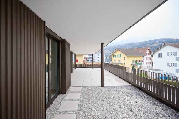 Moderne 1.5-Zimmer-Neubau-Wohnung mit grosser Terrasse in Brunnen 5