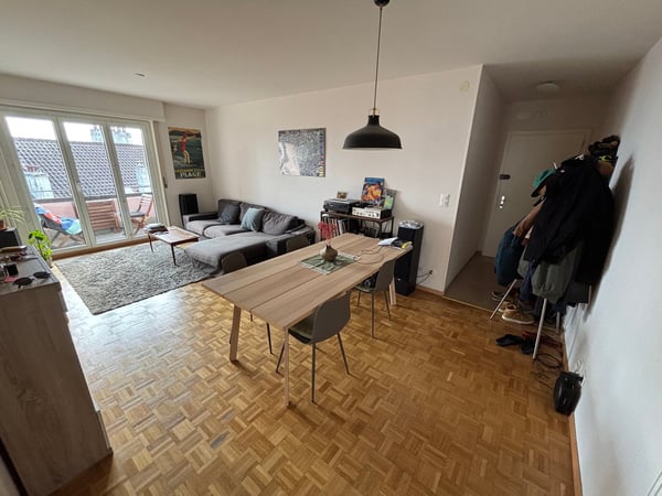 Charmant appartement de 1.5 pièces avec balcon à Lausanne 1