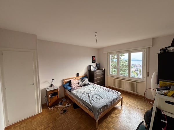 Charmant appartement de 1.5 pièces avec balcon à Lausanne 2