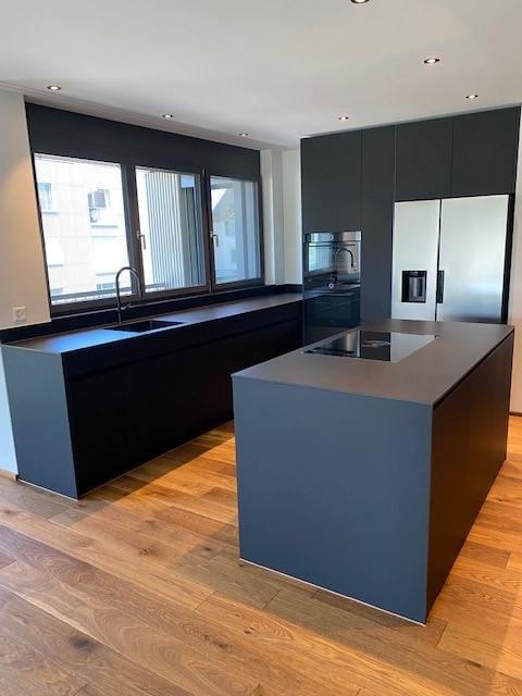 Moderne und exklusive 5.5-Zimmer-Designerwohnung in Hagendorn