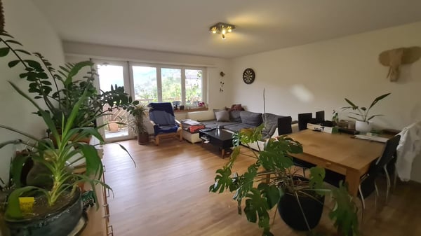 1.5-Zimmer-Wohnung mit Balkon in Mastrils 3