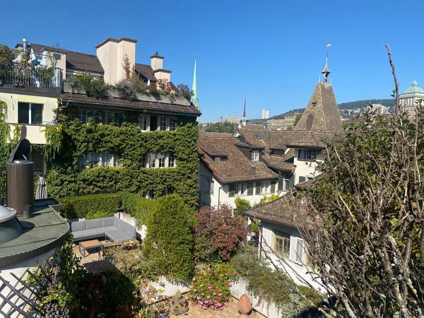 Rarität: Charmante 1.5-Zimmer-Dachwohnung im Herzen der Zürcher Altstadt 14