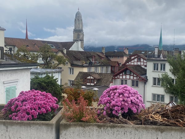 Rarität: Charmante 1.5-Zimmer-Dachwohnung im Herzen der Zürcher Altstadt 9