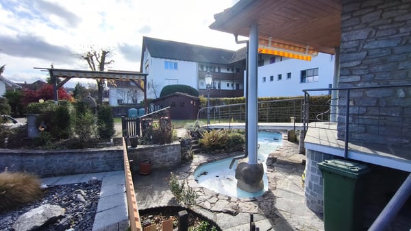 Charmantes Einfamilienhaus mit Garten und Teich in Rickenbach Sulz 11