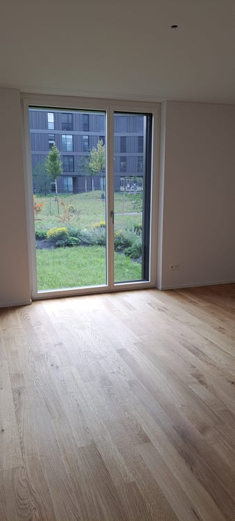 Moderne 1.5-Zimmer-Neubau-Wohnung mit Balkon und Garage in Emmen 5