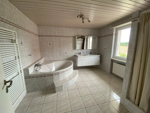 1-Zimmer Einfamilienhaus in Nuglar 12