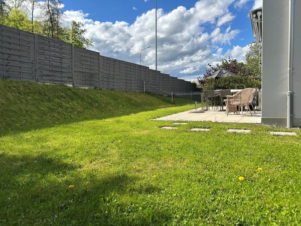 Moderne 1.5-Zimmer-Doppelhaushälfte in Regensdorf mit Garten 3