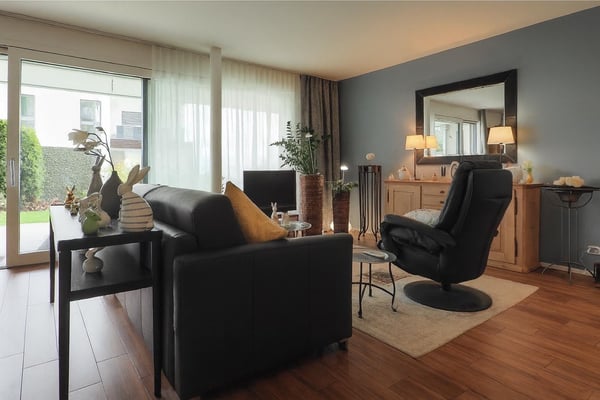 Moderne 1.5-Zimmer-Wohnung an perfekter Lage mit Garten in Richterswil 3