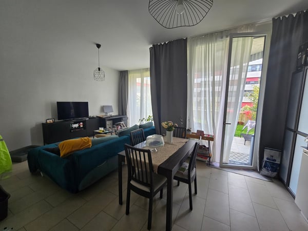 Modern 1.5-Room Apartment with Terrace in New Building - Gland 3