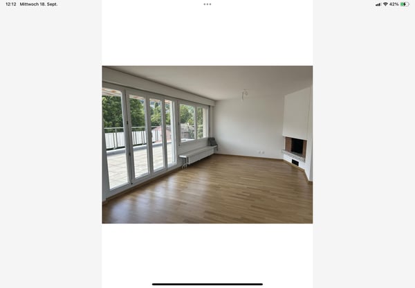 Moderne 1.5-Zimmer-Dachwohnung in ruhiger Lage von Egg 7