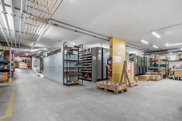 Vielseitige Industrie- und Logistikliegenschaft an Top-Lage in Wohlen 8