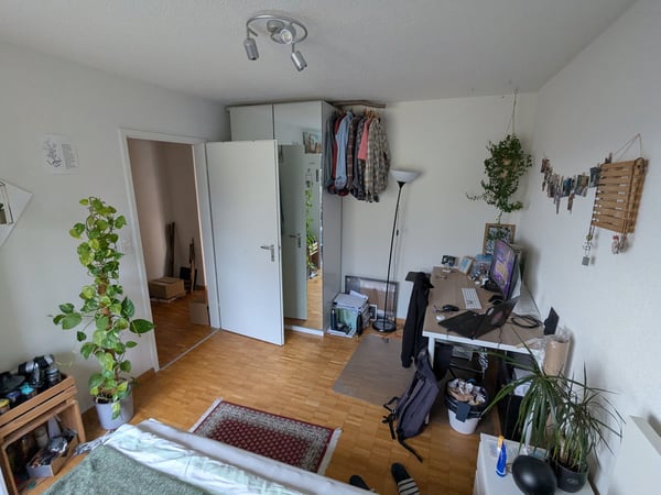 Möbeliertes WG Zimmer zur Untermiete für Januar 2026 2