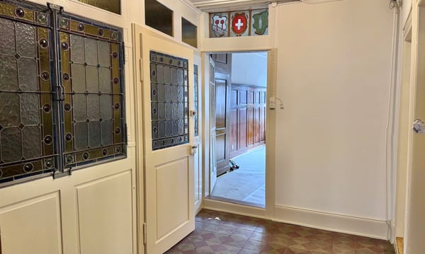 Außergewöhnliche 1-Zimmer-Altbauwohnung 3