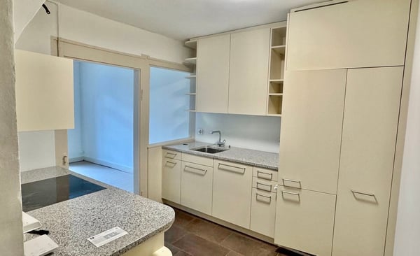 Außergewöhnliche 1-Zimmer-Altbauwohnung 6