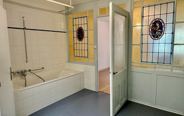 Außergewöhnliche 1-Zimmer-Altbauwohnung 8