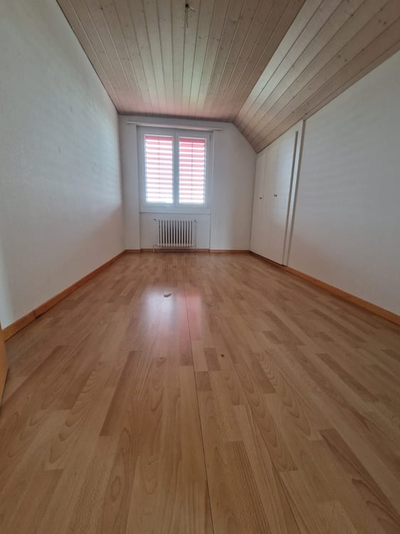 Charmante 1.5-Zimmer-Dachwohnung in Klingnau 6