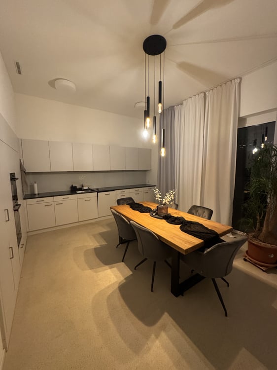 Moderne 1.5-Zimmer-Maisonette-Wohnung an der Limmat 4