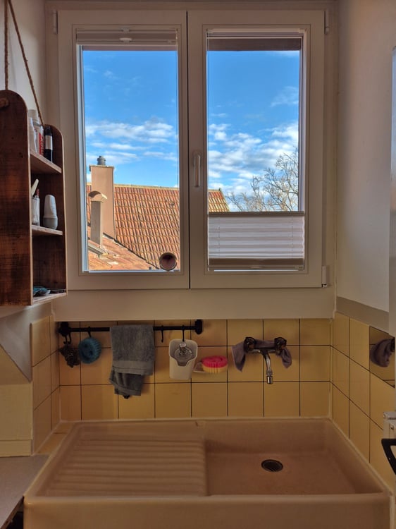 Heimelige 1-Zimmer-Altbauwohnung im inneren Lind 5