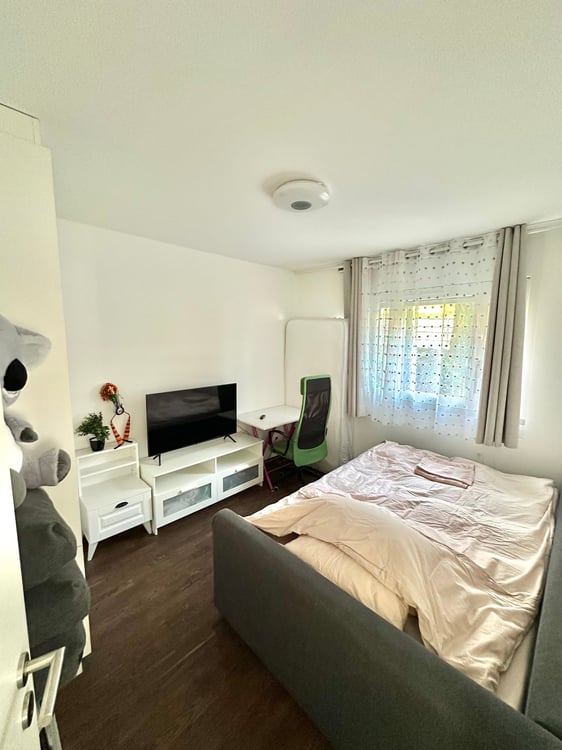 Appartement moderne de 1.5 pièces avec vue imprenable sur le lac – 4’760 CHF charges comprises 22