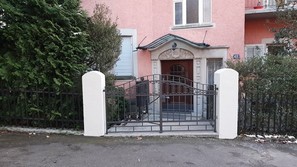 Einzigartige 1½-Zimmer-Altbauwohnung mit Wintergarten, Rundbibliothek, 270°-Panoramasicht & Garten 49