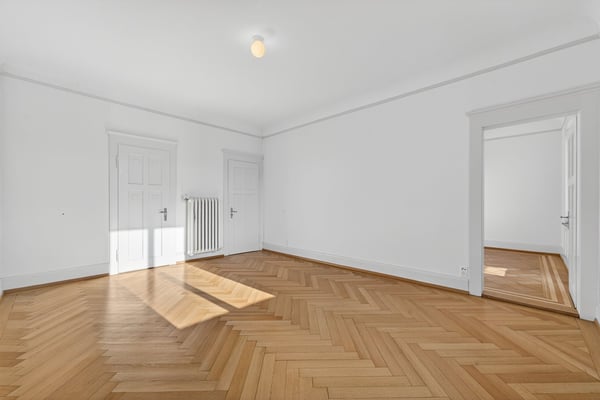 Einzigartige 1½-Zimmer-Altbauwohnung mit Wintergarten, Rundbibliothek, 270°-Panoramasicht & Garten 27