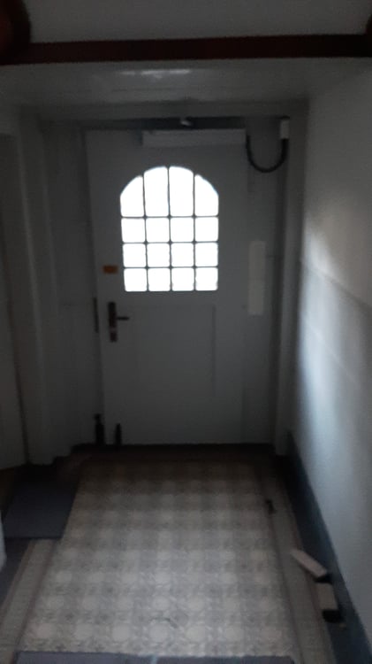 Einzigartige 1½-Zimmer-Altbauwohnung mit Wintergarten, Rundbibliothek, 270°-Panoramasicht & Garten 47