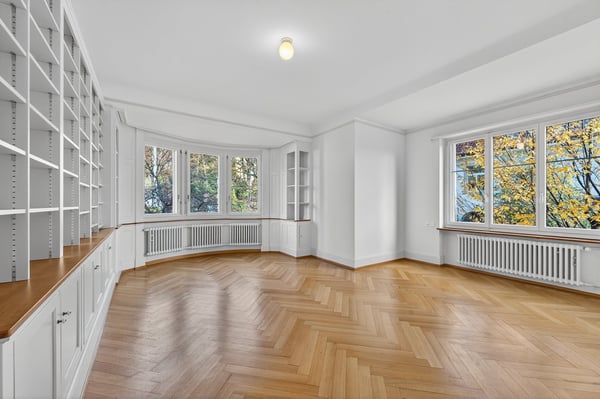 Einzigartige 1½-Zimmer-Altbauwohnung mit Wintergarten, Rundbibliothek, 270°-Panoramasicht & Garten 4