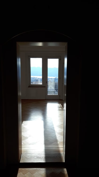 Einzigartige 1½-Zimmer-Altbauwohnung mit Wintergarten, Rundbibliothek, 270°-Panoramasicht & Garten 74