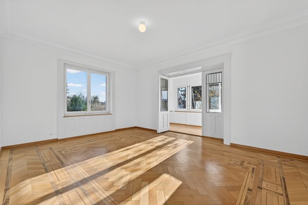 Einzigartige 1½-Zimmer-Altbauwohnung mit Wintergarten, Rundbibliothek, 270°-Panoramasicht & Garten 13