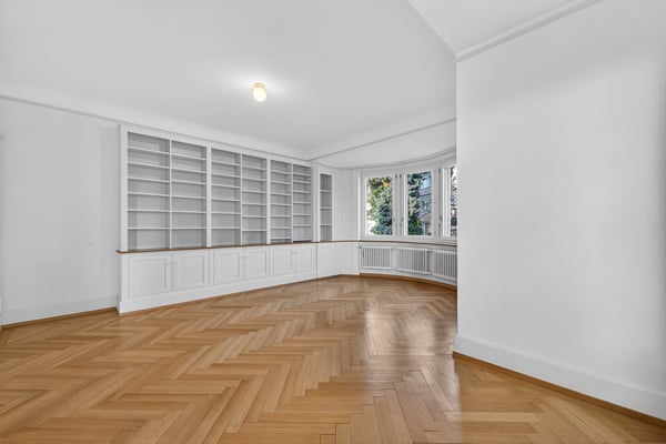 Einzigartige 1½-Zimmer-Altbauwohnung mit Wintergarten, Rundbibliothek, 270°-Panoramasicht & Garten 8