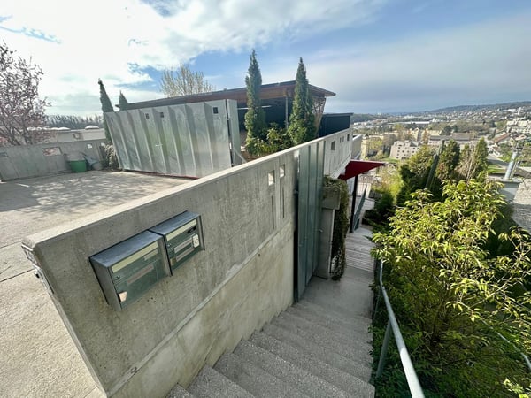 Modernes, freistehendes 1.5-Zimmer-Terrassenhaus mit Weitsicht in ruhiger Lage Schaffhausen 2