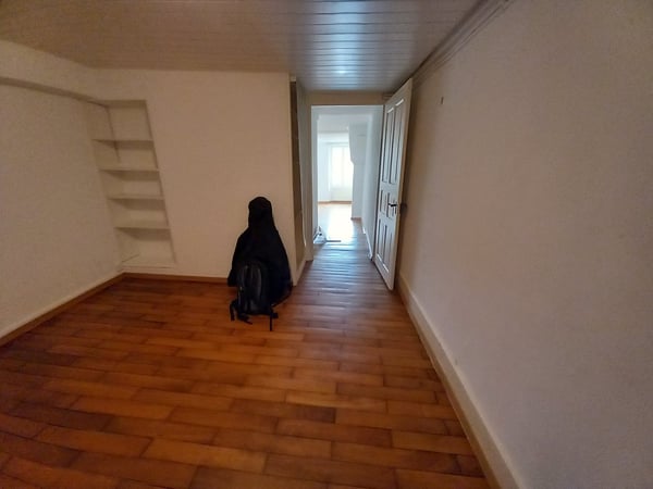 Charmant 1 pièces en vieille ville / Charmante 1-Zimmer Wohnung in der Altstadt 5