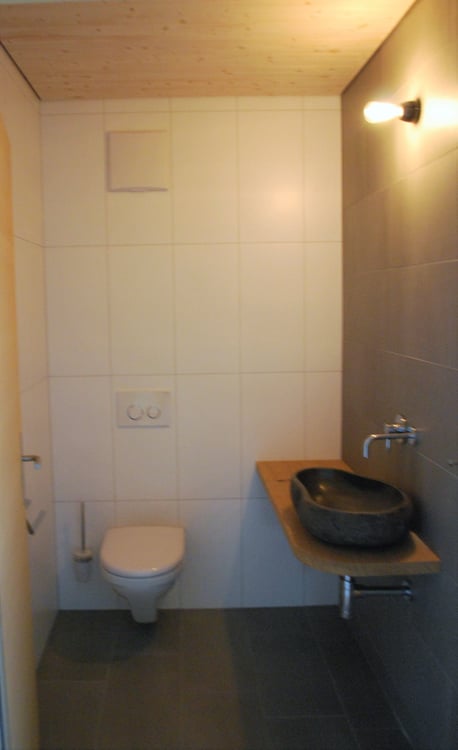 Im Vollholzhaus am Sonnenhang in Urnäsch - moderne 1.5-Zimmer-Wohnung, zentrumsnah  mit Bergblick 5