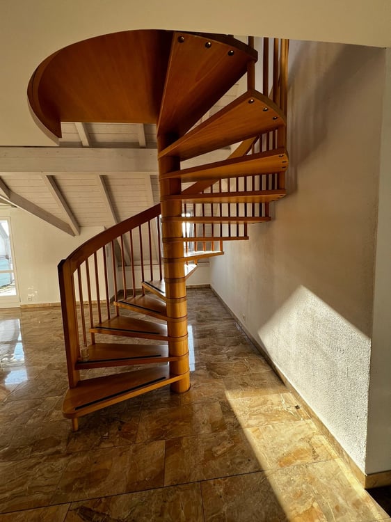 Traumhafte 1.5-Zimmer-Maisonette im Herzen von Gossau – viel Platz, viel Licht, viel Lebensqualität! 5