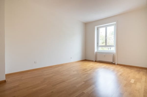 Grosszügige Dreizimmerwohnung nahe Wettsteinplatz 3