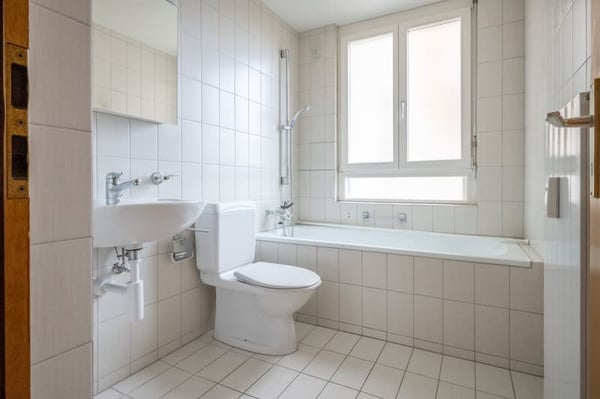 Grosszügige Dreizimmerwohnung nahe Wettsteinplatz 4