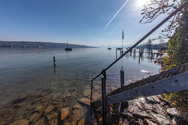 Traumhafte 1.5-Zimmer-Attikawohnung mit Seeblick in Rüschlikon 11