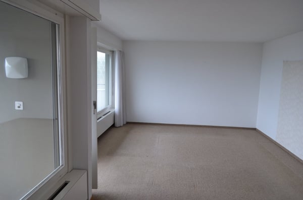 Charmante 1-Zimmer-Wohnung mit Balkon und Garage in Klingnau 7
